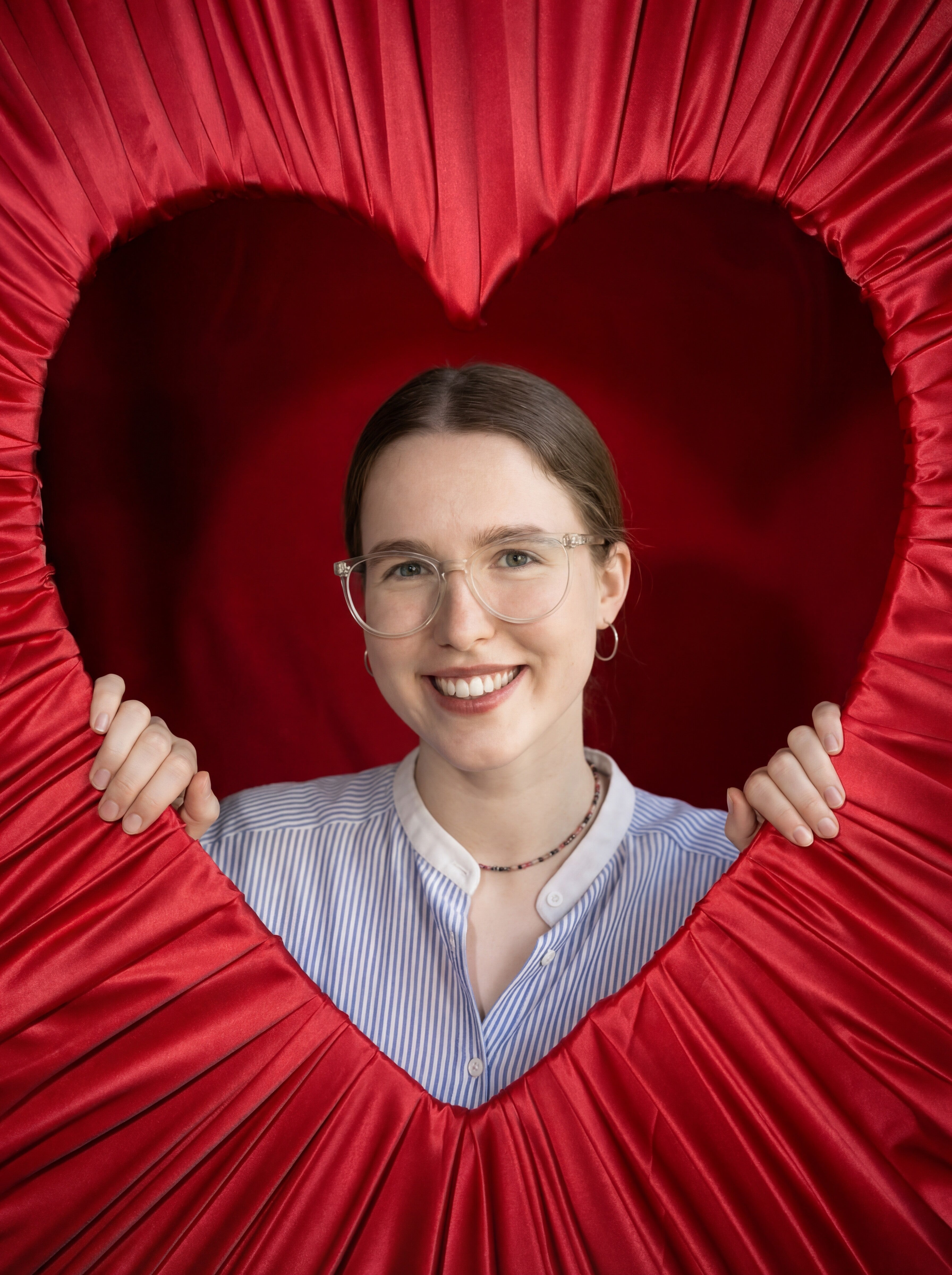 Sweetheart Pop-Out Booth